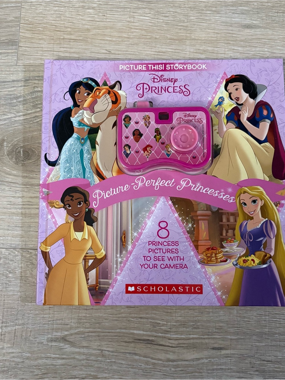 Disney Princess Picture-Perfect Princesses Interactive Camera Book New